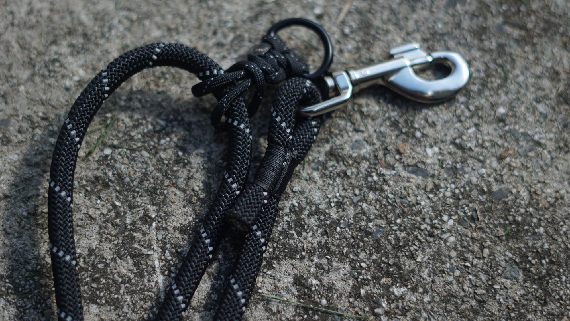 Mooring Line Leash close up on clip seizing