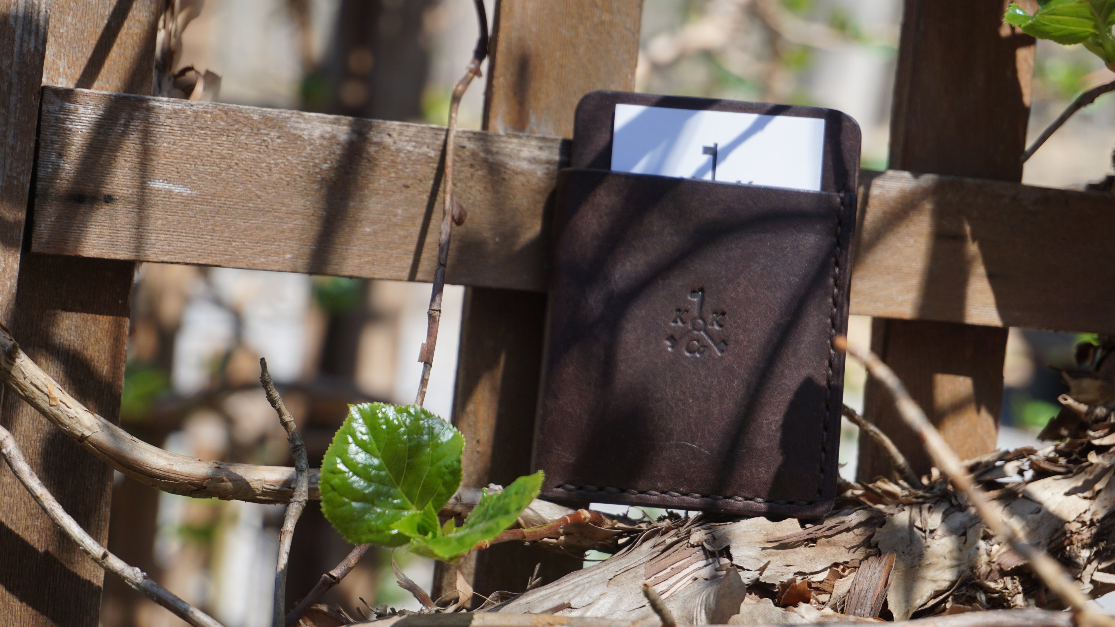 Longitude wallet