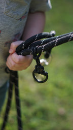 Removable poo bag D ring up close